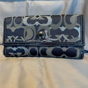 Coach Signature C Wallet